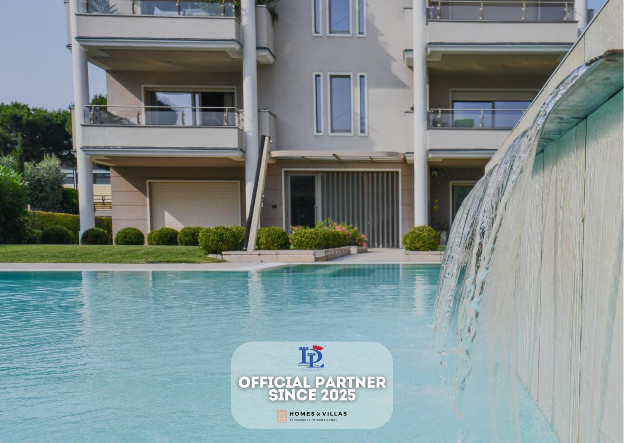 Desenzanoloft Official Partner Marriott Homes & Villas - Oscar Luxury Suite 데센자노델가르다 외부 사진